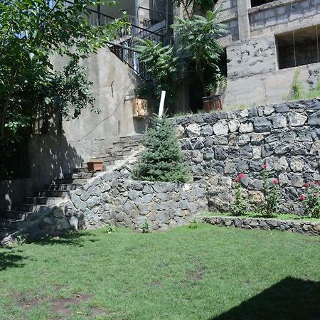 Holiday Home On Aygestan 11 Yerevan Exterior photo